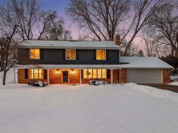 17930 30th Avenue N, Plymouth, MN 55447