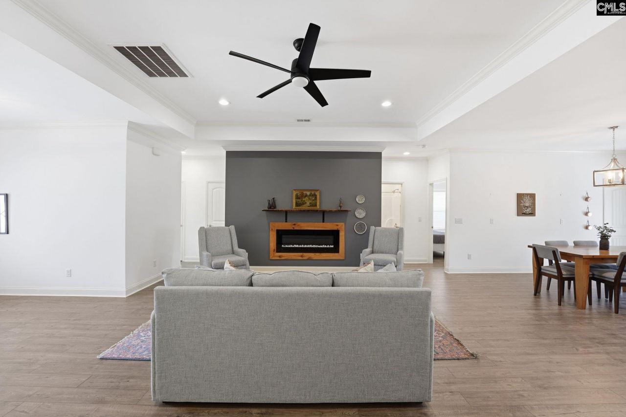 114 S Bethlehem Road Photo 8