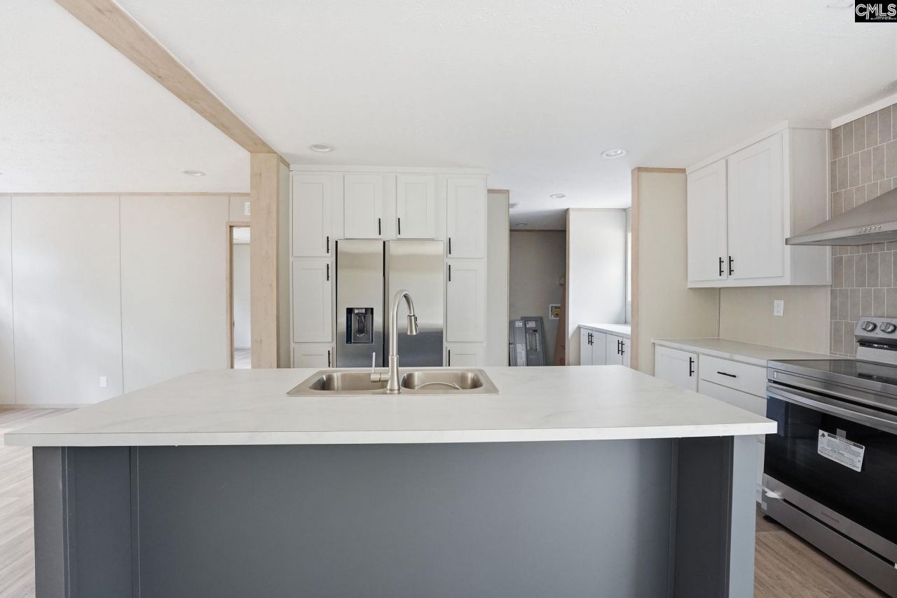 522 Watts Lane Photo 6