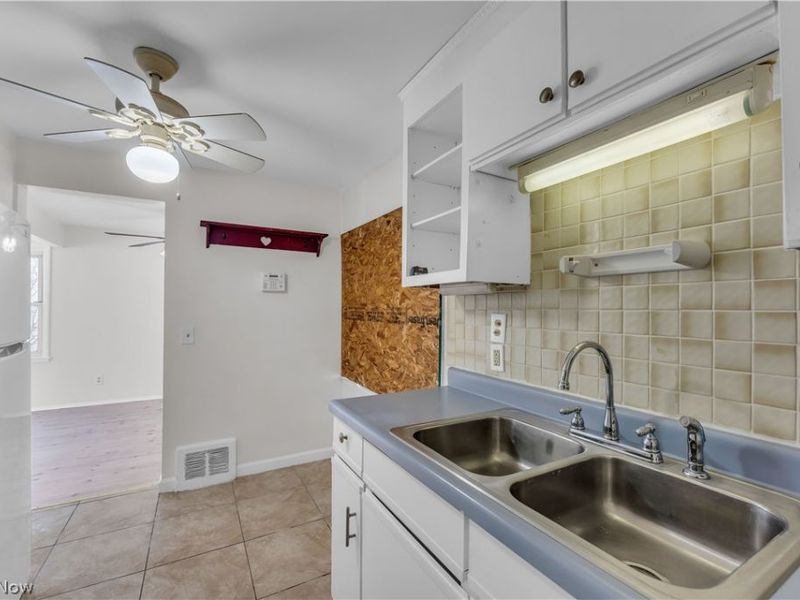 19518 Shakerwood Road, Beachwood, OH 44122 Photo 11