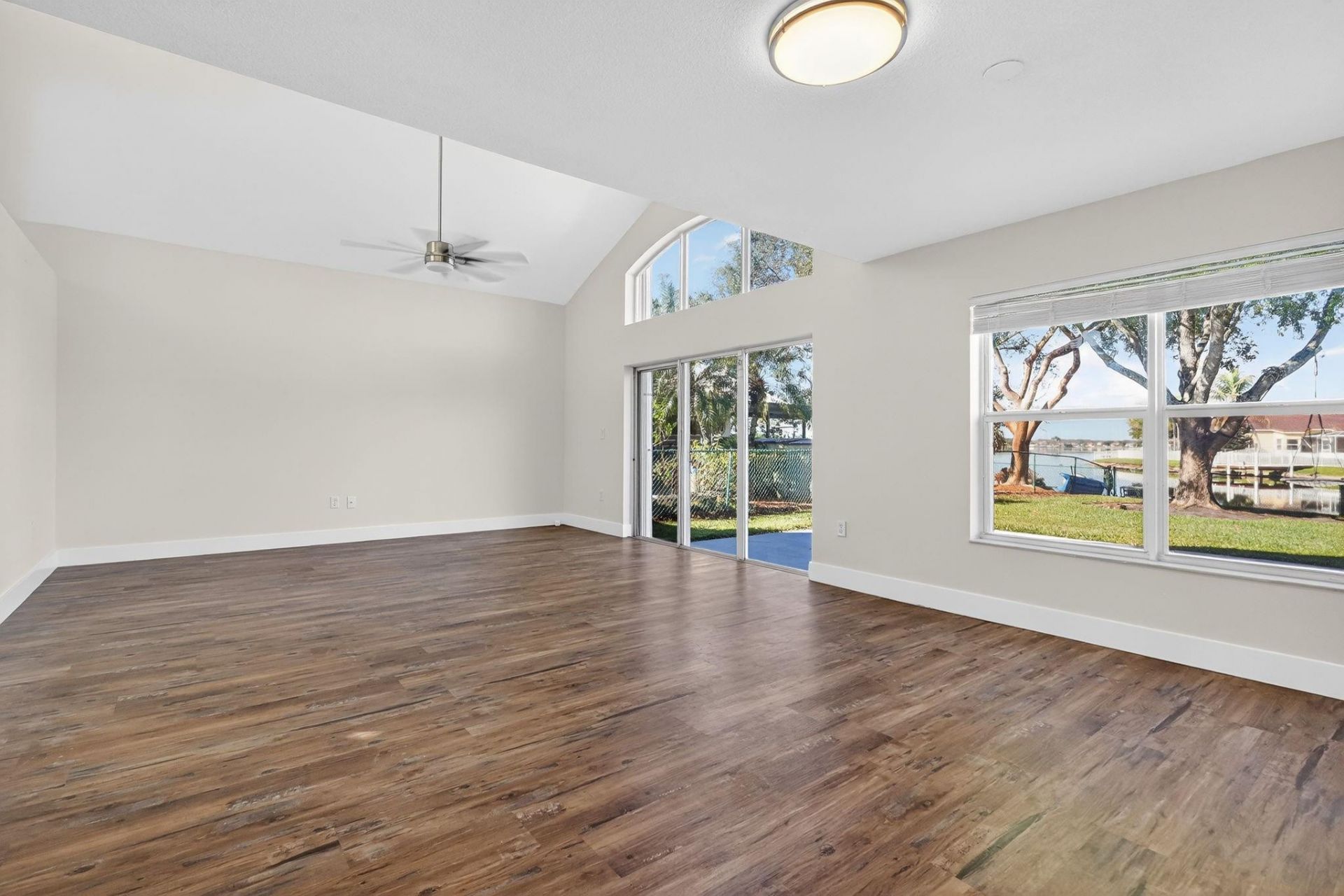 2450 NW 186th Avenue, Pembroke Pines, FL 33029 Photo