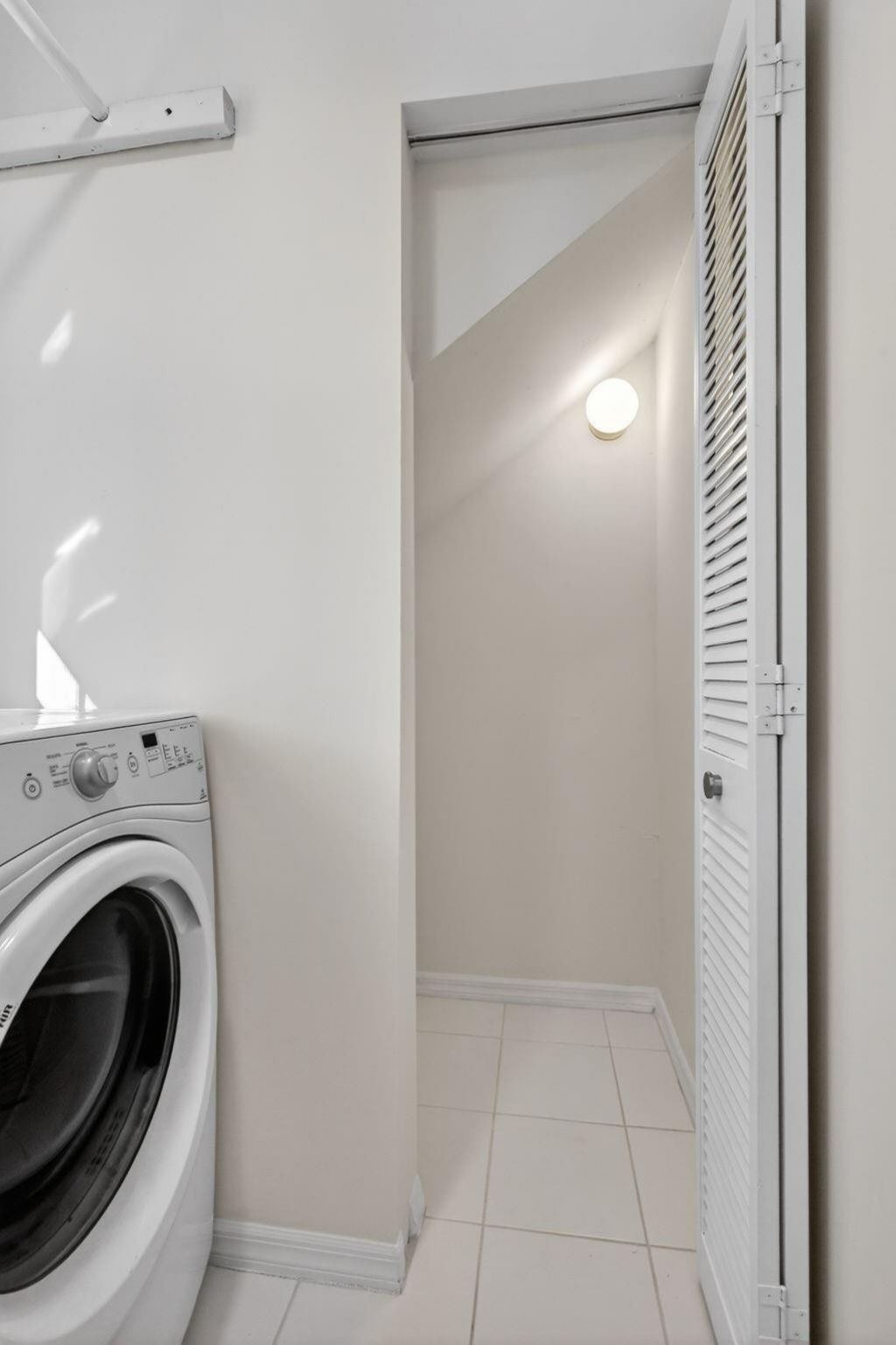 2450 NW 186th Avenue, Pembroke Pines, FL 33029 Photo