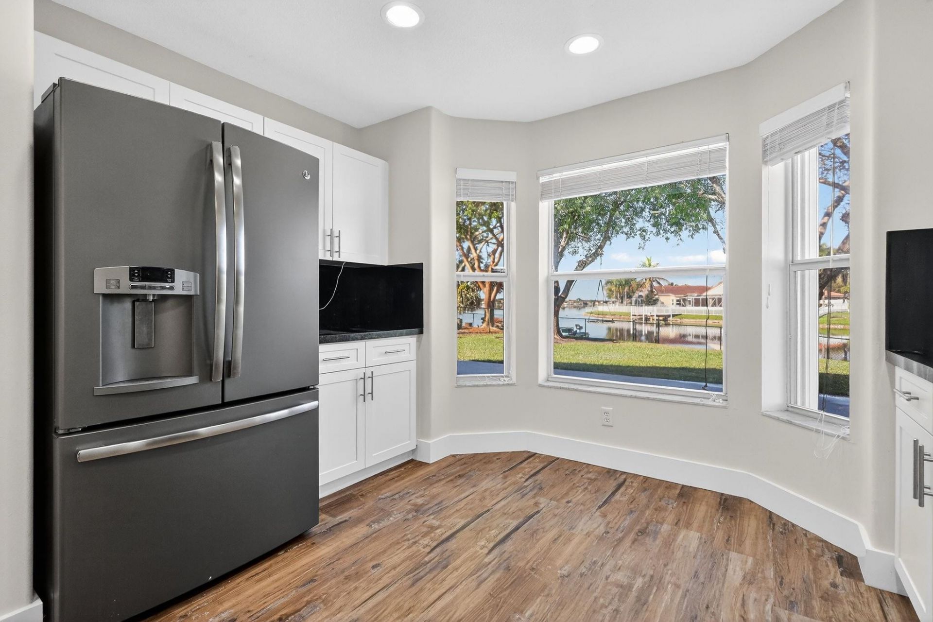 2450 NW 186th Avenue, Pembroke Pines, FL 33029 Photo