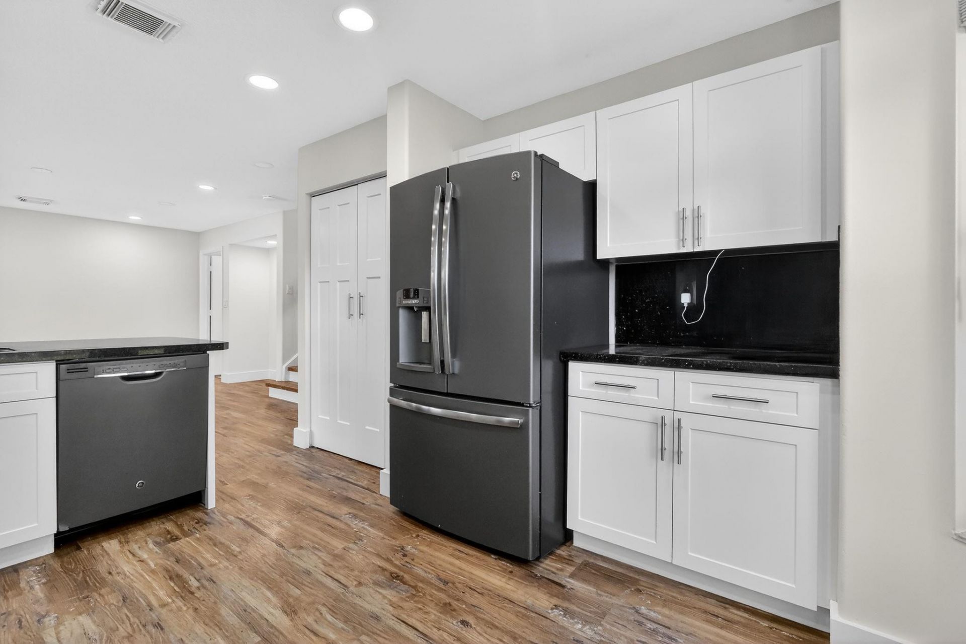 2450 NW 186th Avenue, Pembroke Pines, FL 33029 Photo