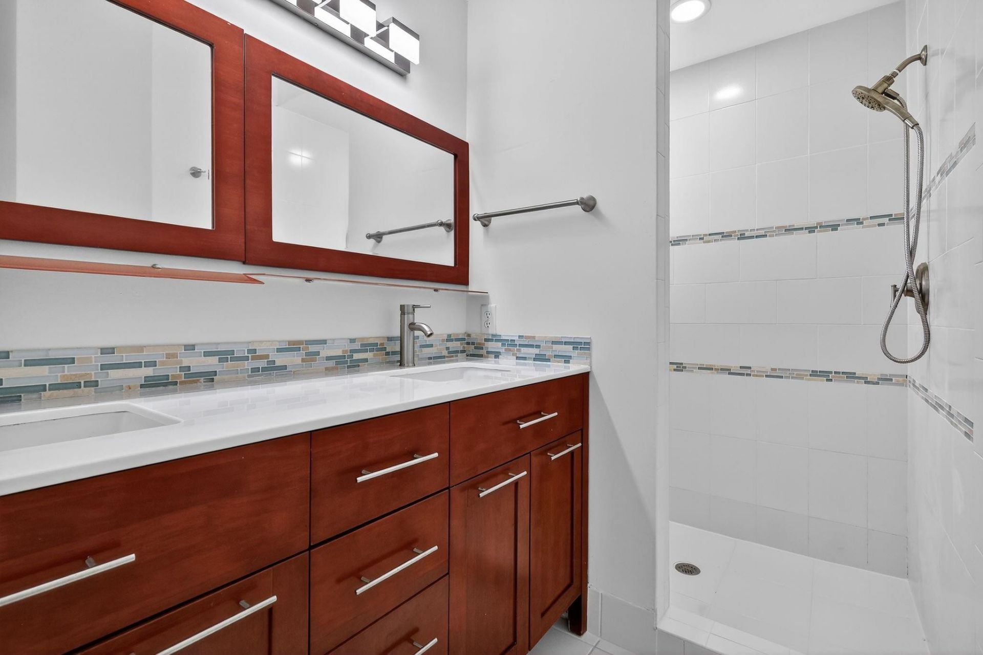 2450 NW 186th Avenue, Pembroke Pines, FL 33029 Photo