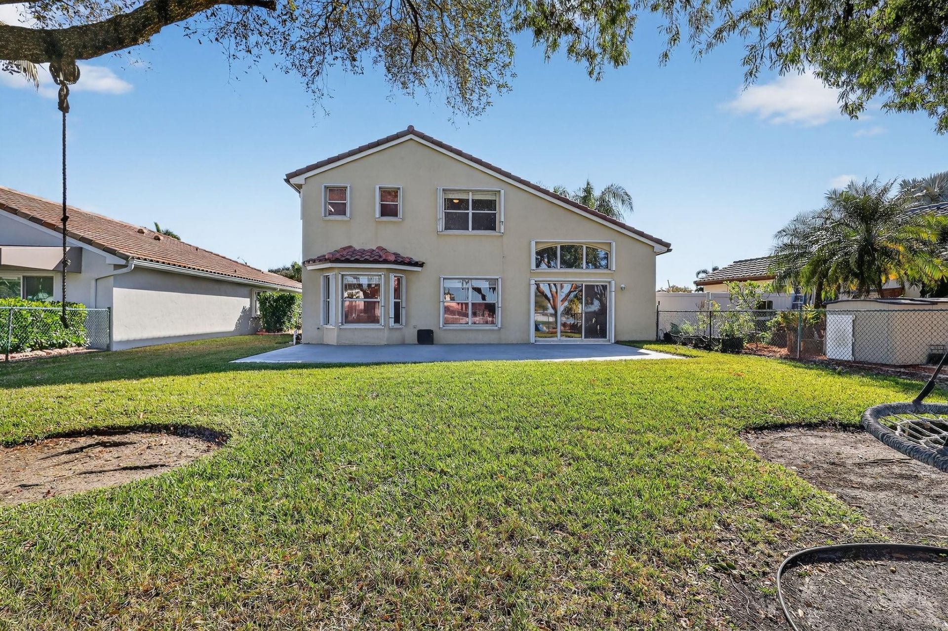 2450 NW 186th Avenue, Pembroke Pines, FL 33029 Photo