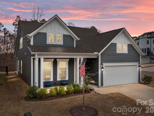 131 Reids Cove Drive, Mooresville, NC 28117