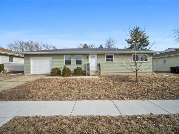 15 Brookwood Drive, Normal, IL 61761