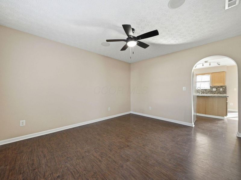 6273 Greenhaven Avenue, Galloway, OH 43119 Photo 4