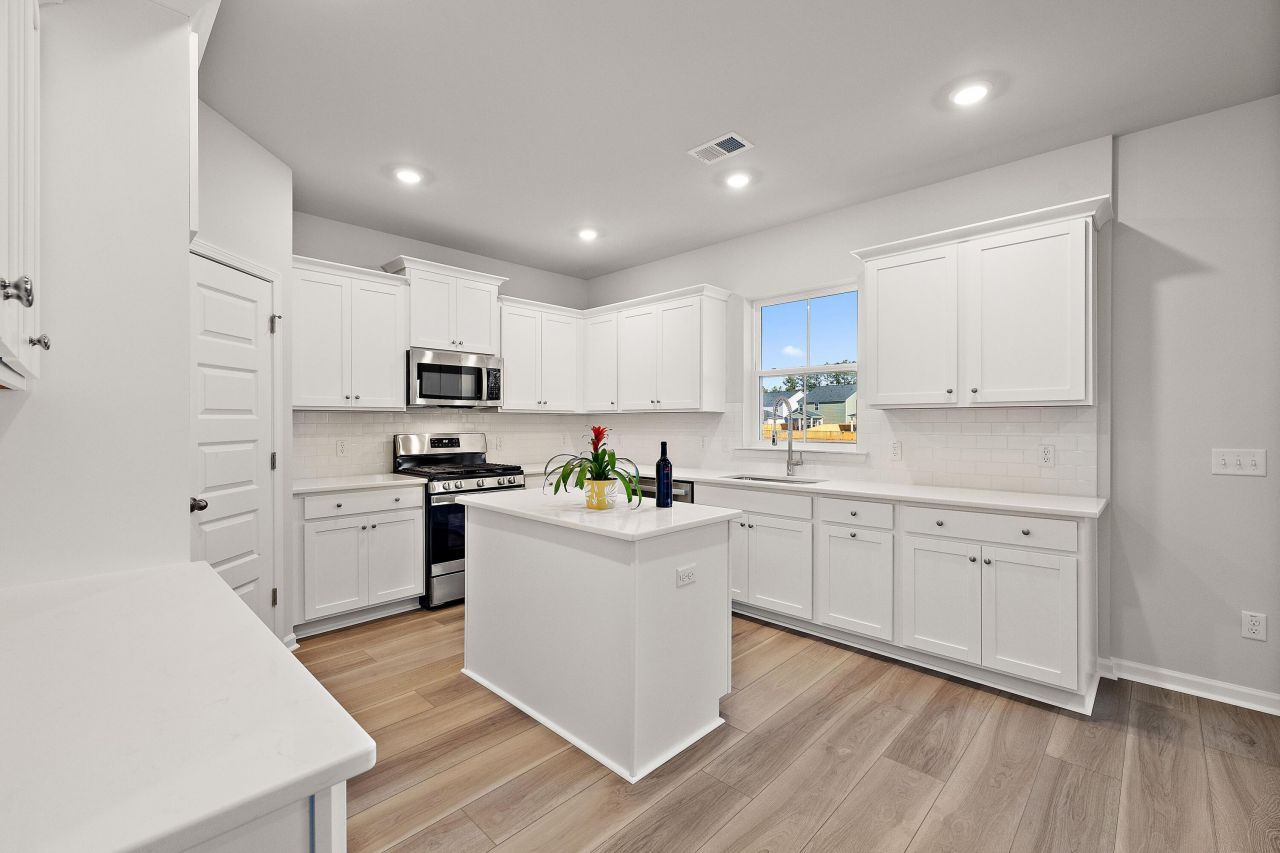 142 Tupelo Bridge Drive Photo 4