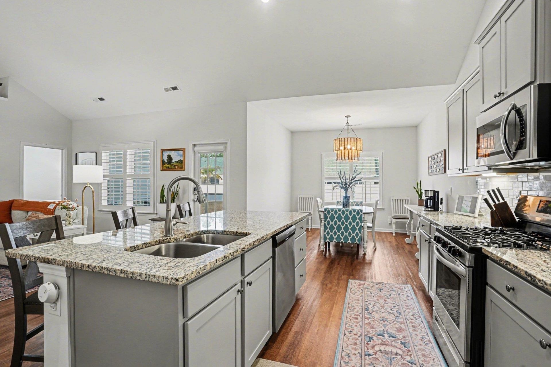 410 Grain Field Dr. Photo 16