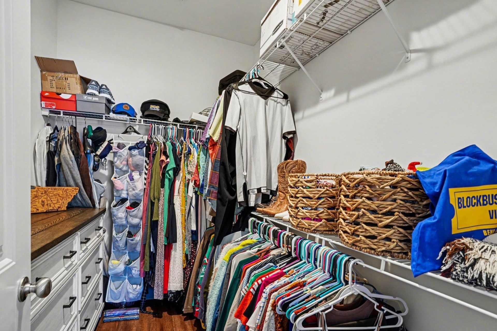 410 Grain Field Dr. Photo 19