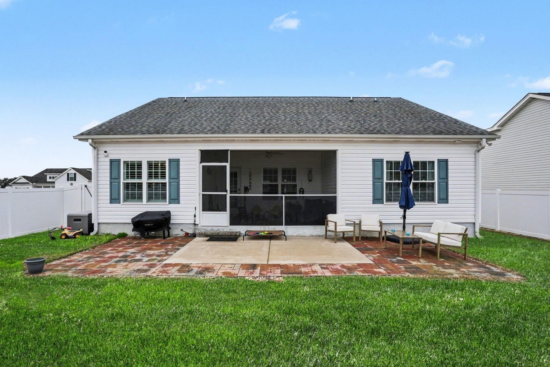 410 Grain Field Dr. Photo 28