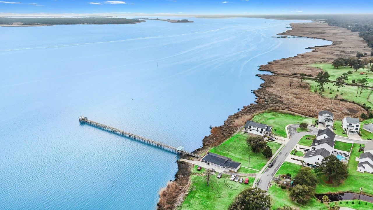 410 Grain Field Dr. Photo 36