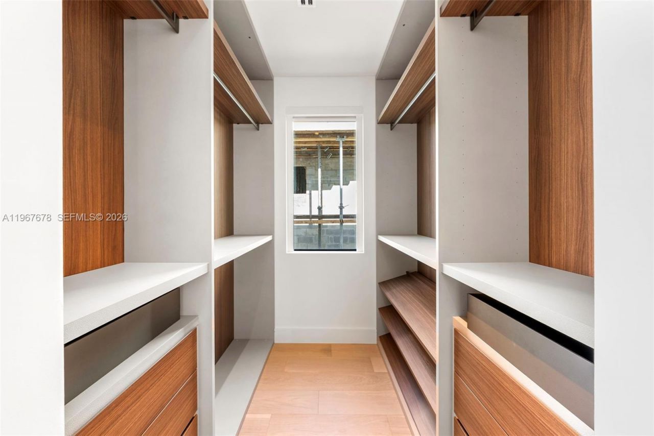 3119 Plaza St, Miami, FL 33133 Photo