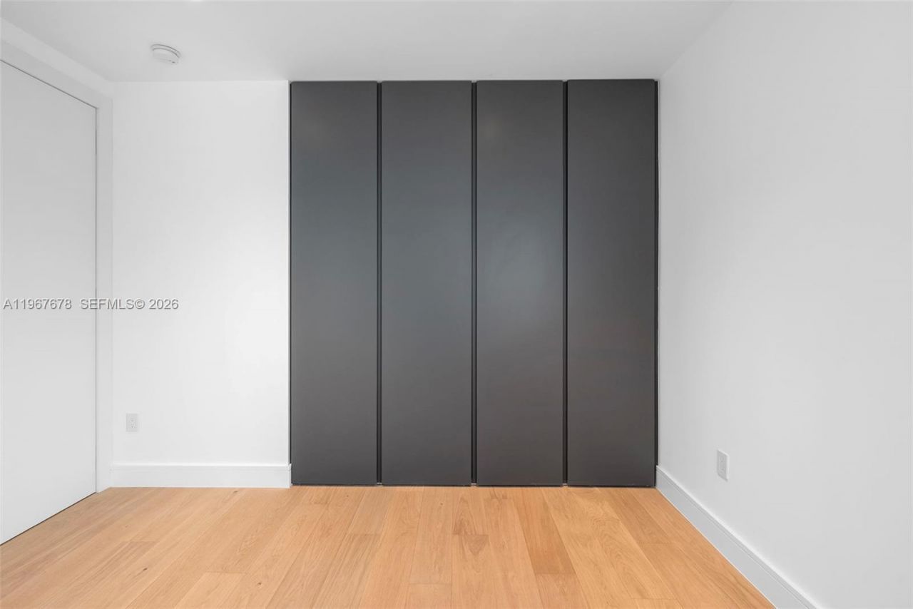 3119 Plaza St, Miami, FL 33133 Photo