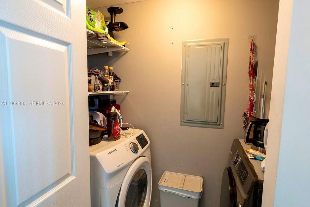 2000 N Bayshore Dr, Unit 1003, Miami, FL 33137 Photo