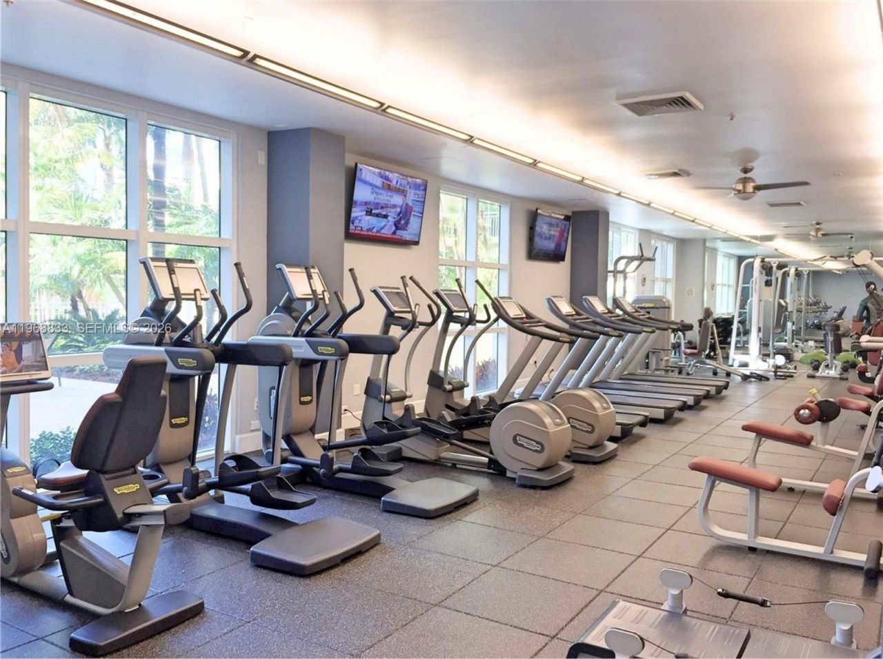 2000 N Bayshore Dr, Unit 1003, Miami, FL 33137 Photo