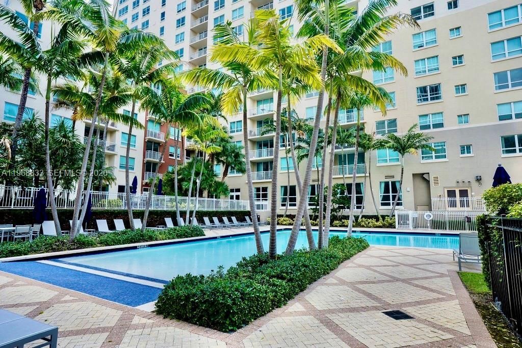 2000 N Bayshore Dr, Unit 1003, Miami, FL 33137 Photo