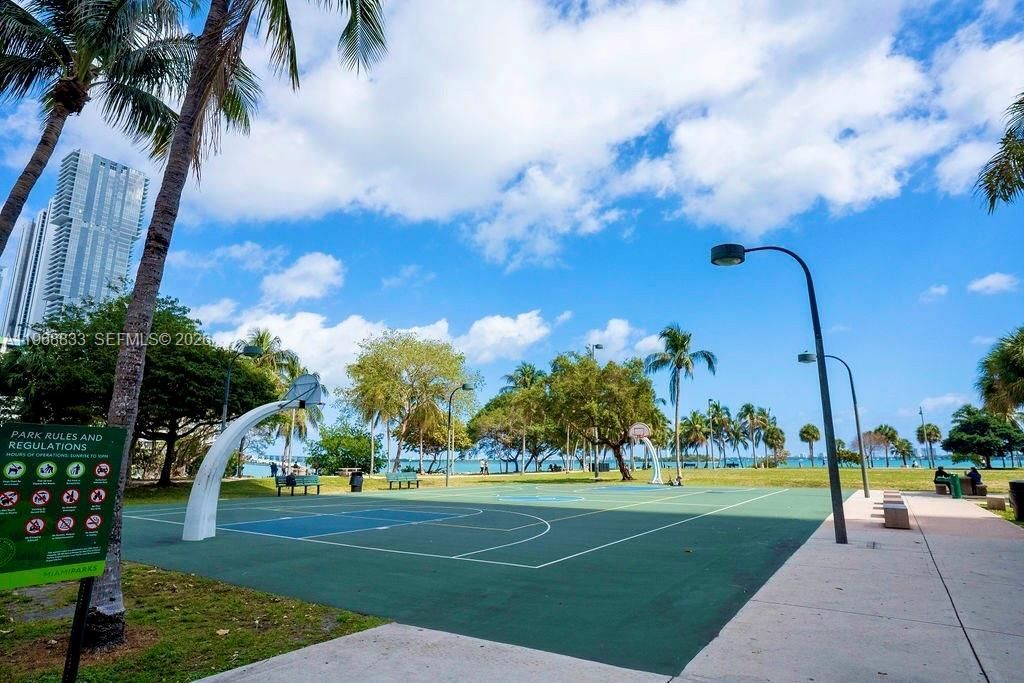 2000 N Bayshore Dr, Unit 1003, Miami, FL 33137 Photo