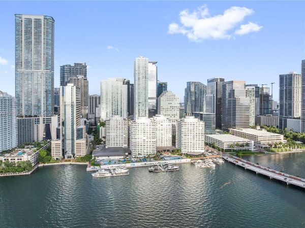 905 Brickell Bay Dr , Unit 230, Miami, FL 33131