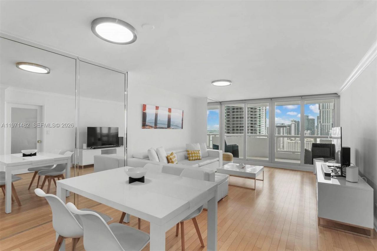 1717 N Bayshore Dr , Unit A-3137, Miami, FL 33132 Photo