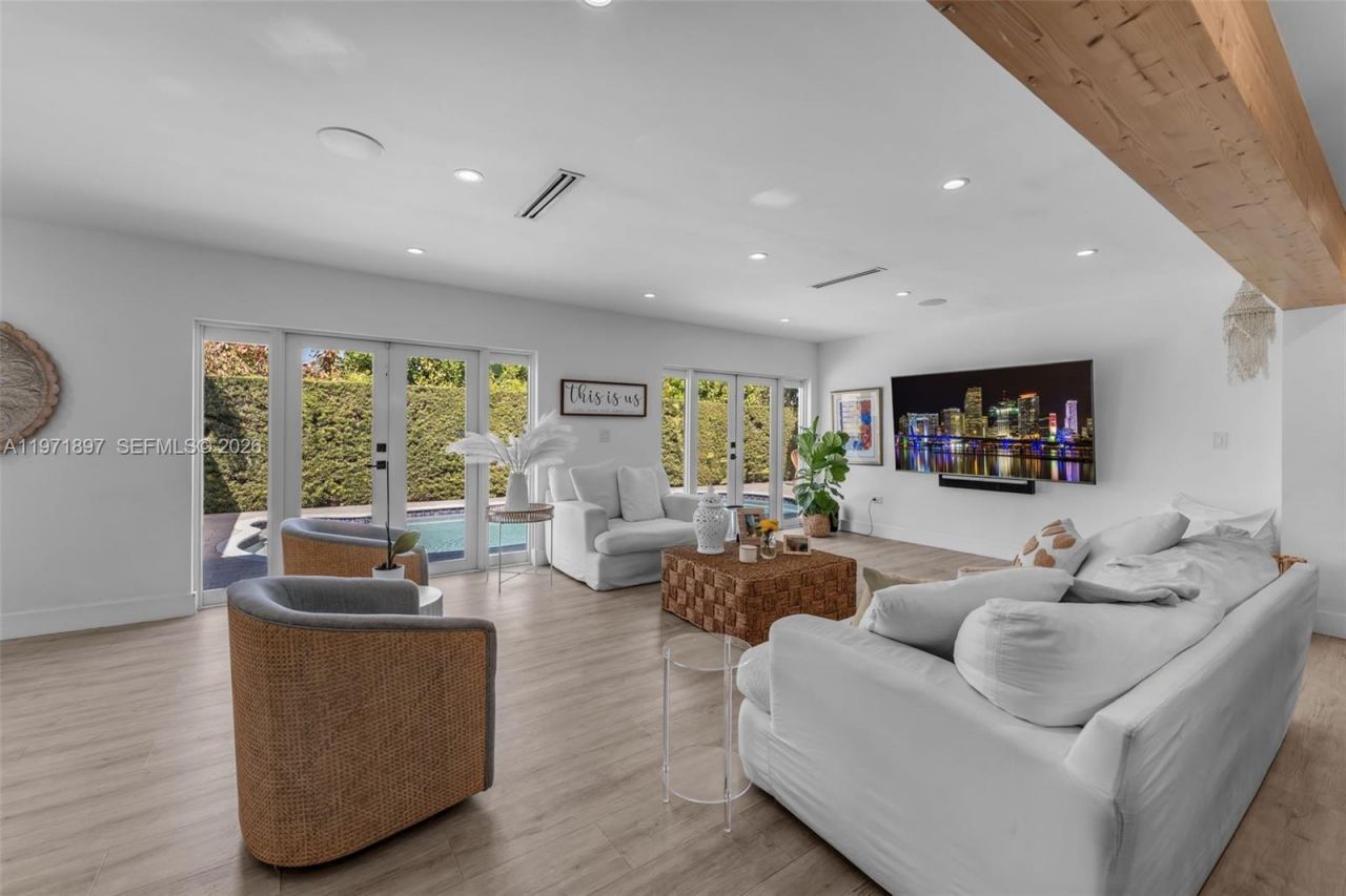 8311 SW 47th St, Miami, FL 33155 Photo