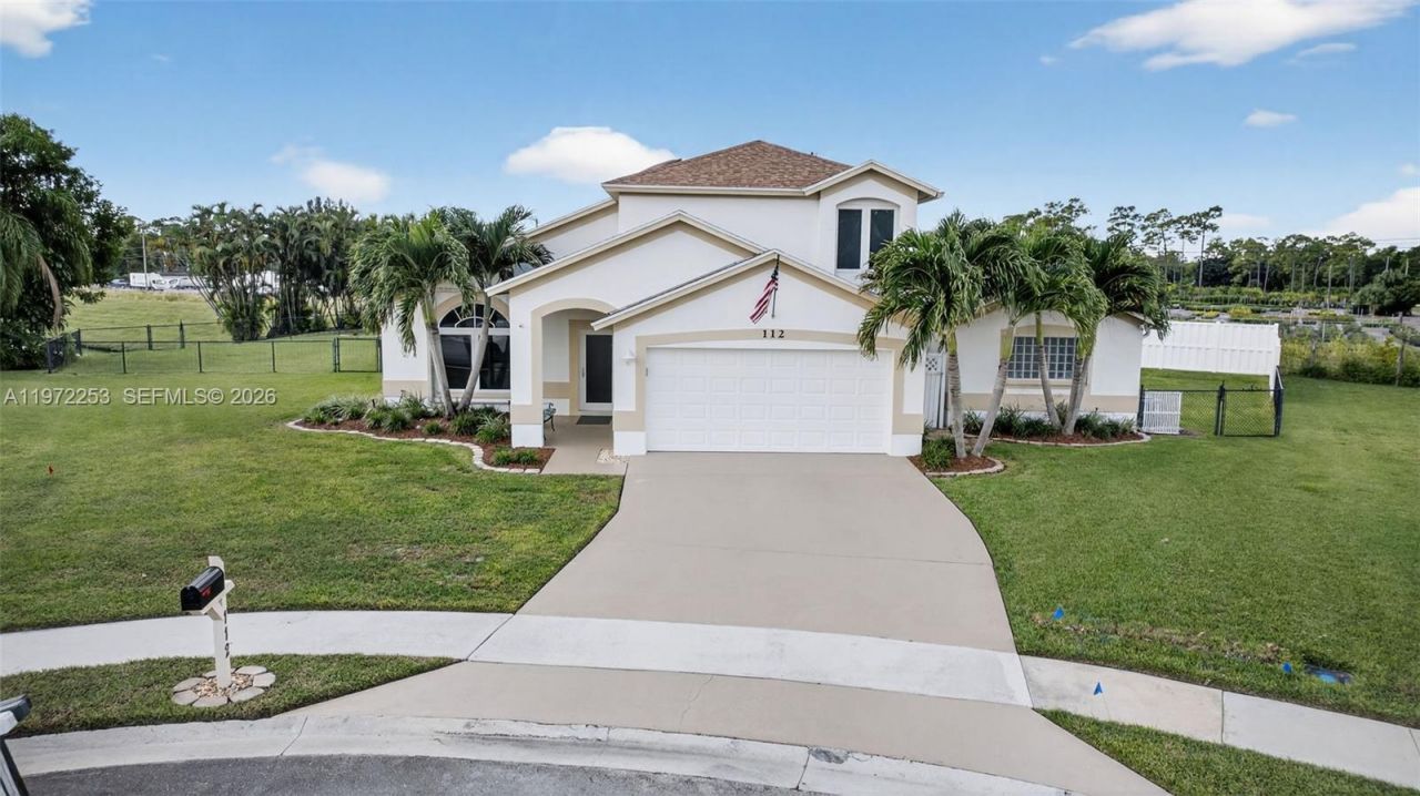 112 Camelot Ct , Royal Palm Beach, FL 33411 Photo