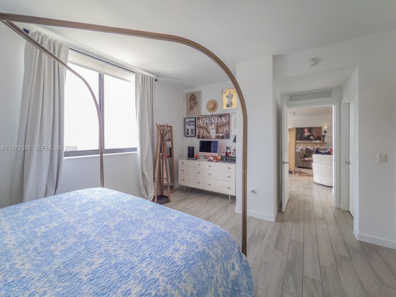 999 SW 1st Ave, Unit 3204, Miami, FL 33130 Photo