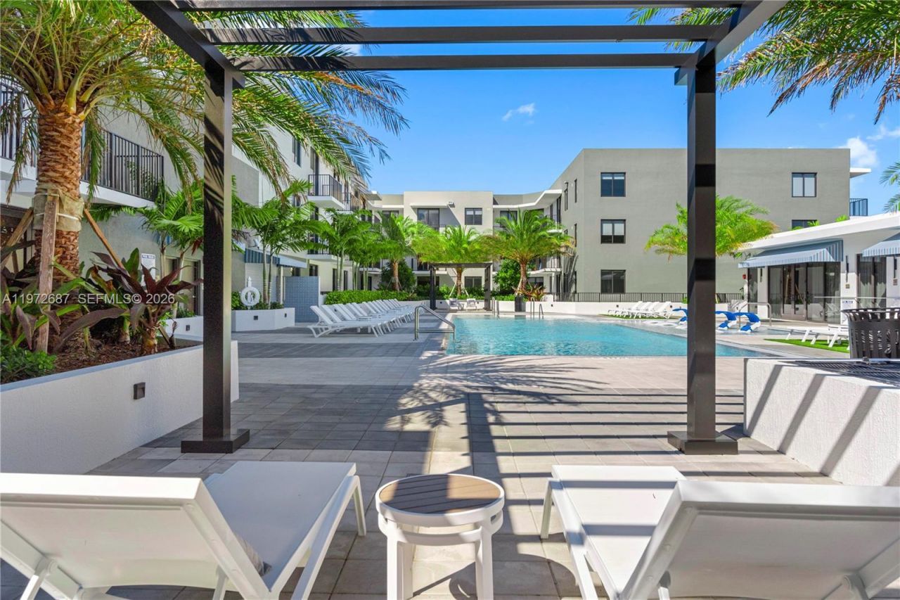 208 N Federal Hwy, Unit 425, Pompano Beach, FL 33062 Photo