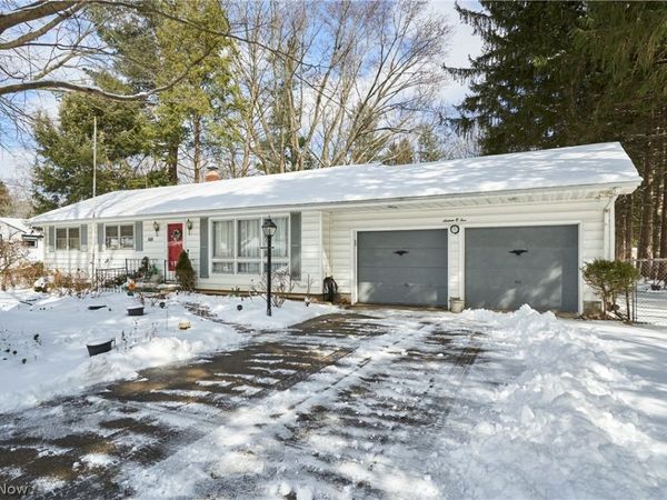 1605 Centerview Drive, Copley, OH 44321