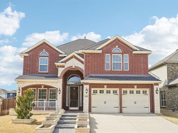 9401 Chuparosa Drive, Fort Worth, TX 76177