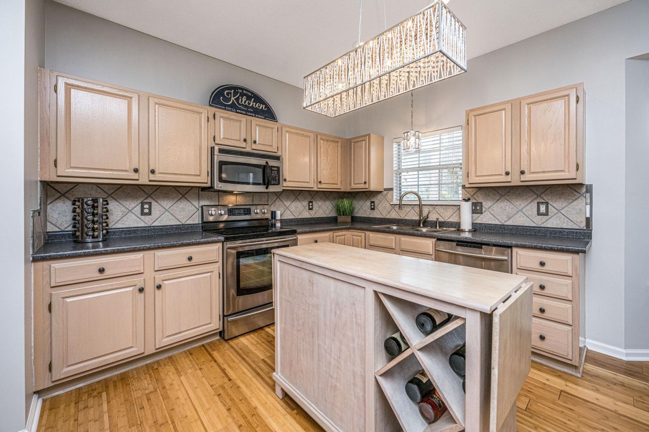 180 Historic Drive Photo 10