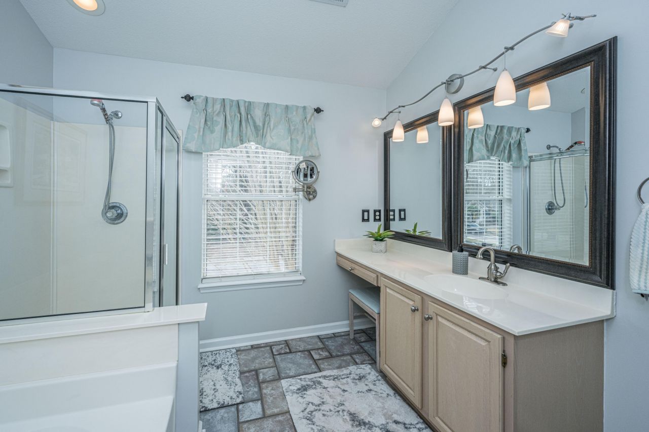 180 Historic Drive Photo 24