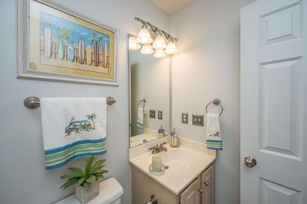 180 Historic Drive Photo 32