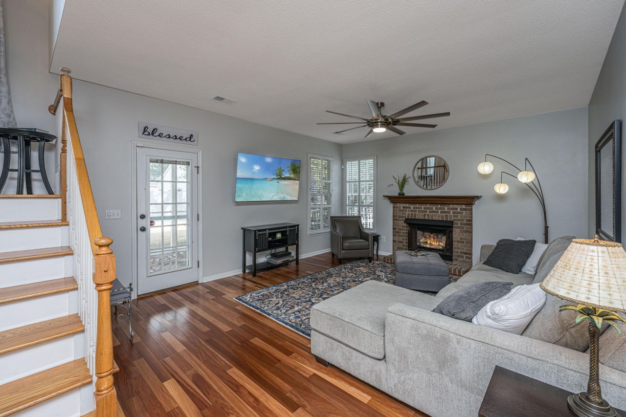 180 Historic Drive Photo 9