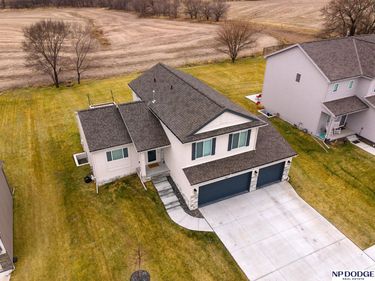 8020 S 200 Street, Gretna, NE 68028