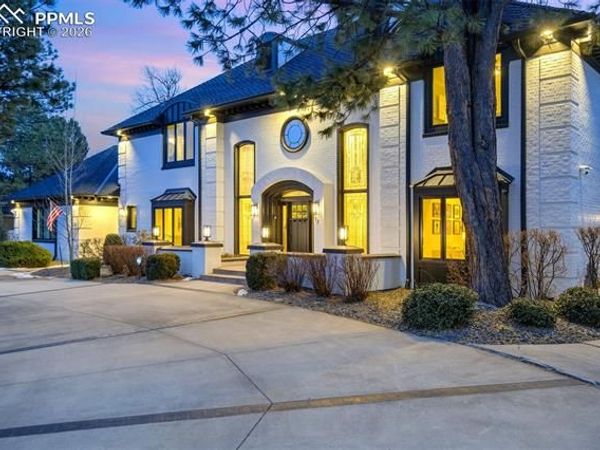 17 Pourtales Road, Colorado Springs, CO 80906