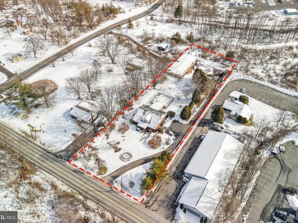 2115 W MAIN STREET, STROUDSBURG, PA 18360