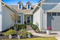 6041 Campanella St. photo 4