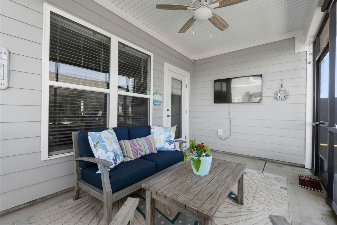 6041 Campanella St. Photo 30