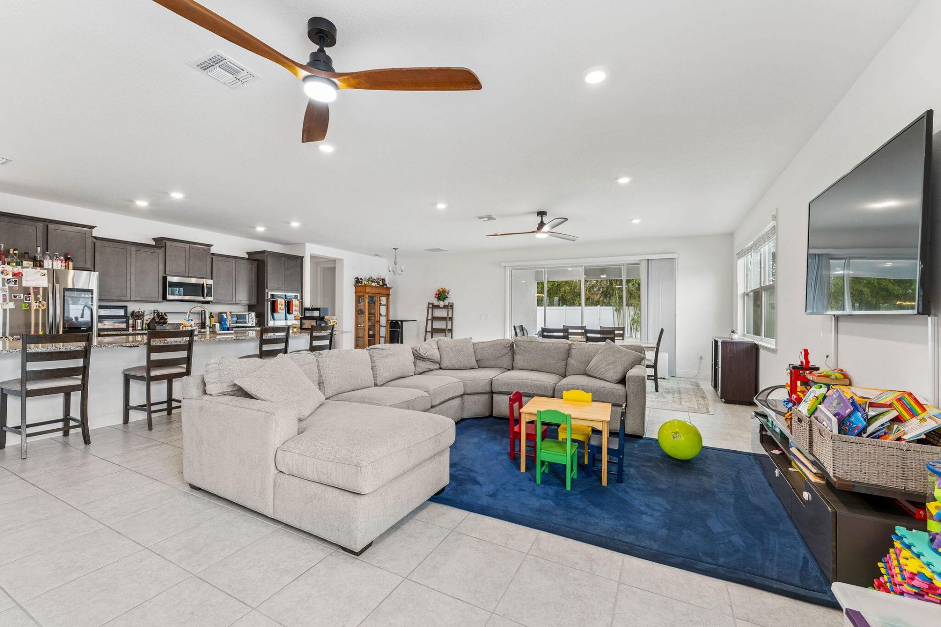 2586 SE Victory Avenue, Port Saint Lucie, FL 34952 Photo