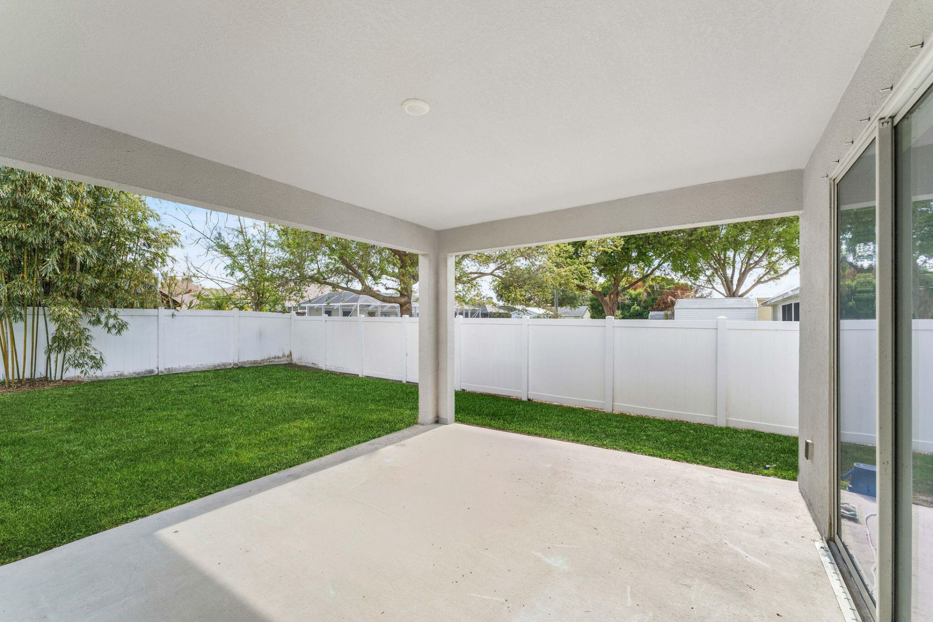 2586 SE Victory Avenue, Port Saint Lucie, FL 34952 Photo