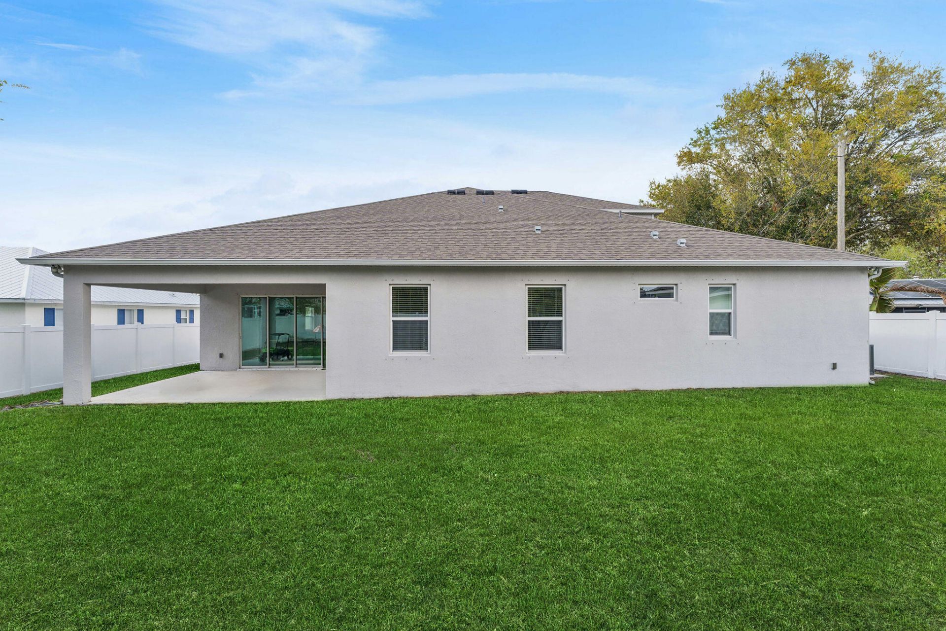 2586 SE Victory Avenue, Port Saint Lucie, FL 34952 Photo