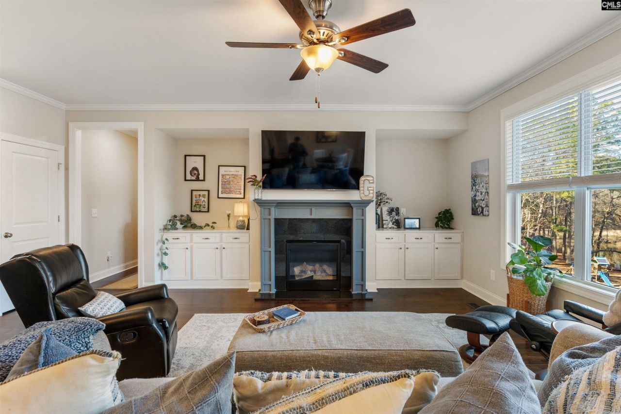 212 Winding Wood Circle Photo 11