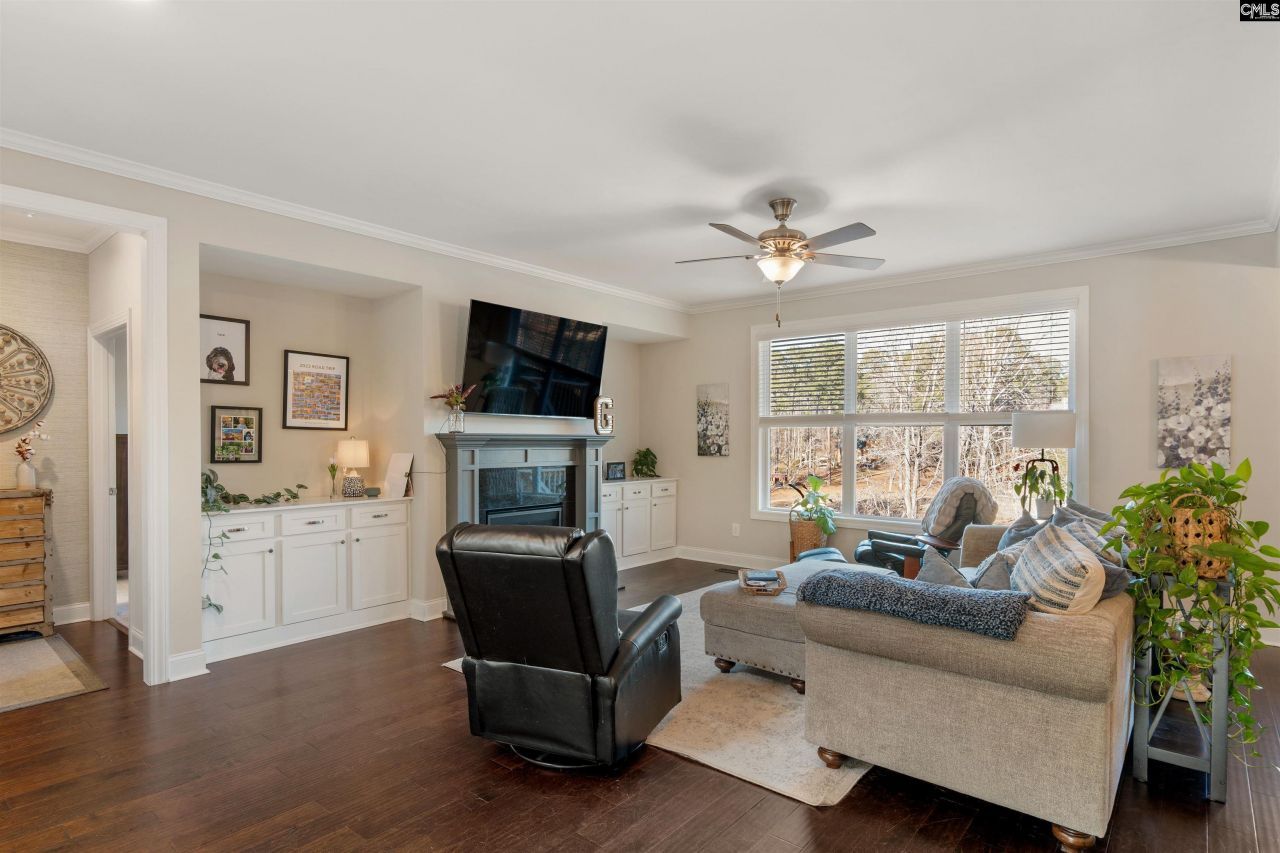 212 Winding Wood Circle Photo 12