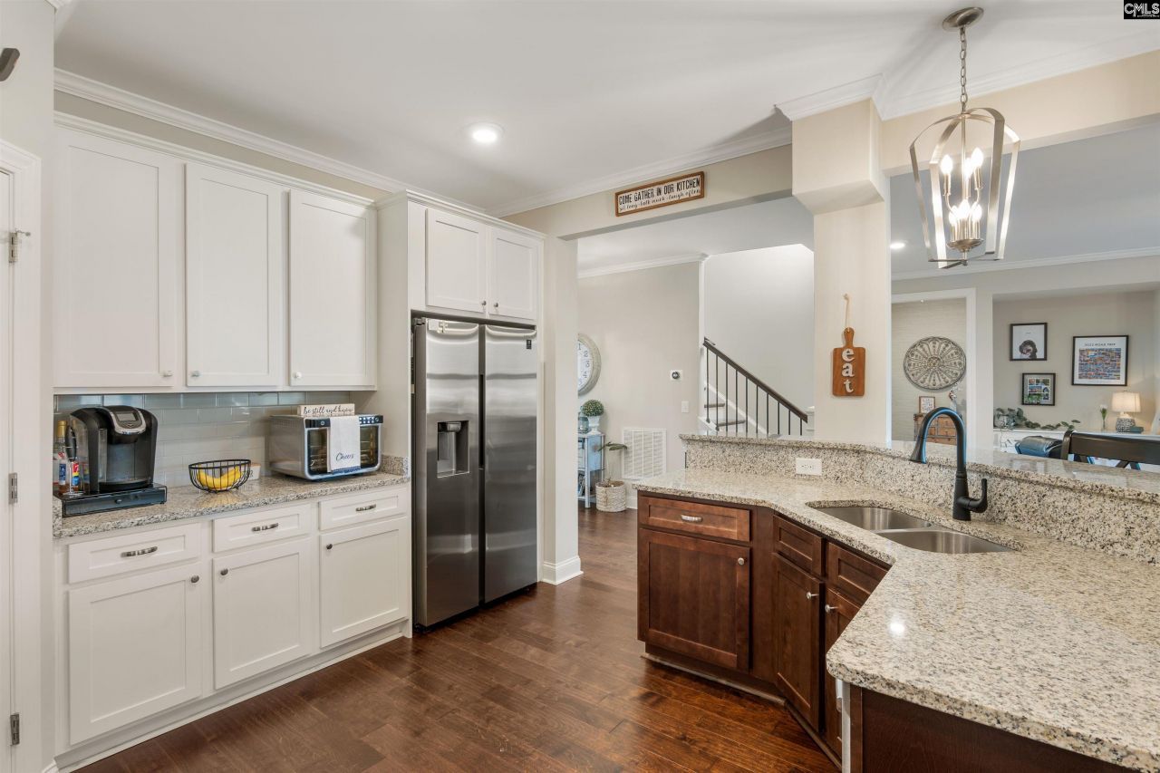 212 Winding Wood Circle Photo 14