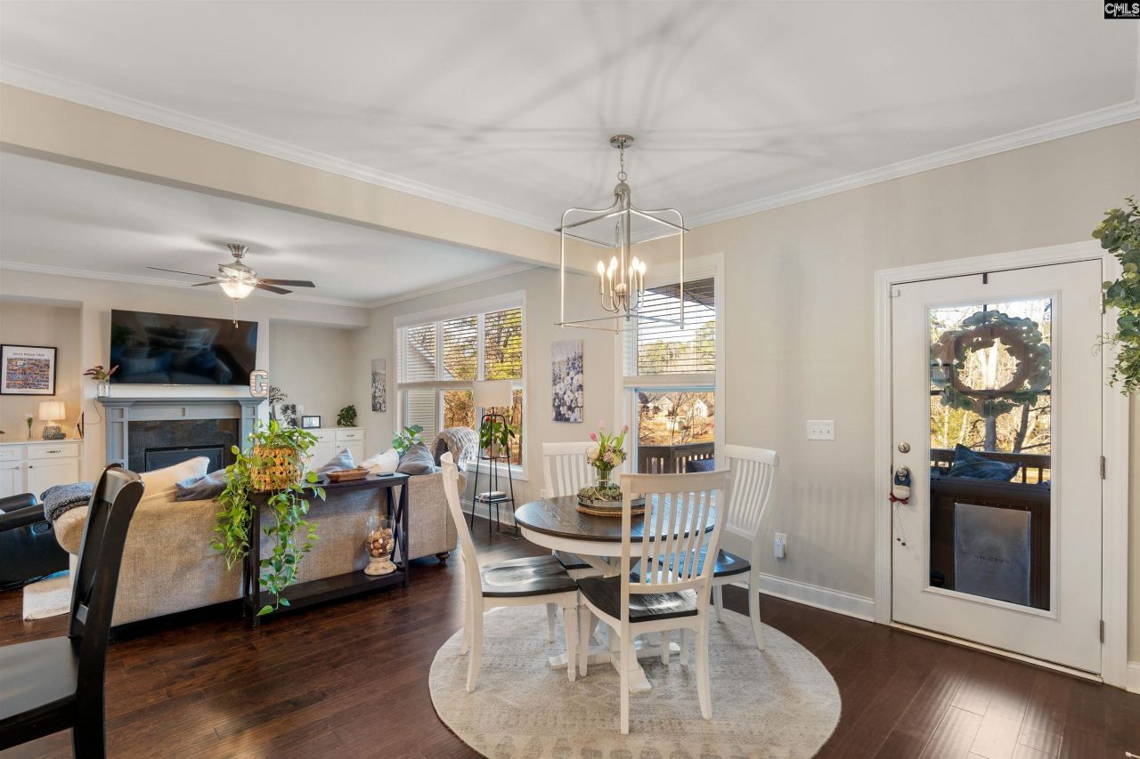 212 Winding Wood Circle Photo 18