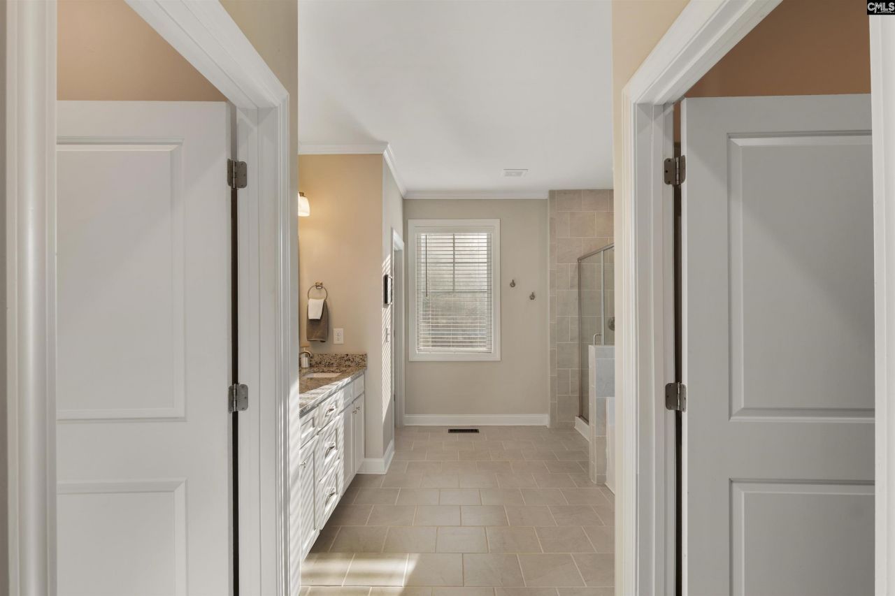 212 Winding Wood Circle Photo 21