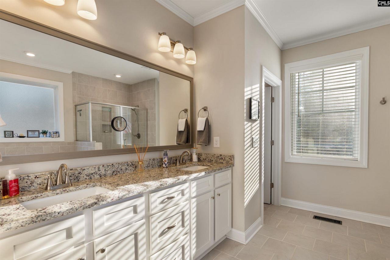 212 Winding Wood Circle Photo 23